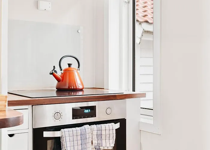 Dinbnb - History Meets Modern I 3-story House 度假居